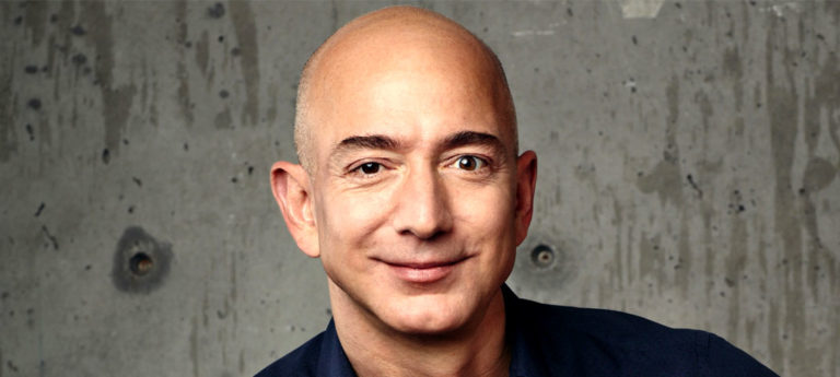 Jeff Bezos: o homem mais rico do mundo é sovina e mau patrão